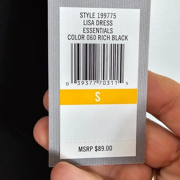 Chaus New York Black V-neck essential dress NWT - Picture 5 of 5